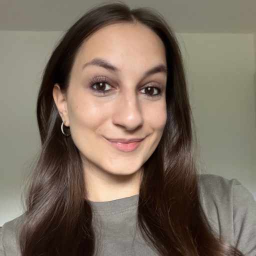Nela Mlčúchová